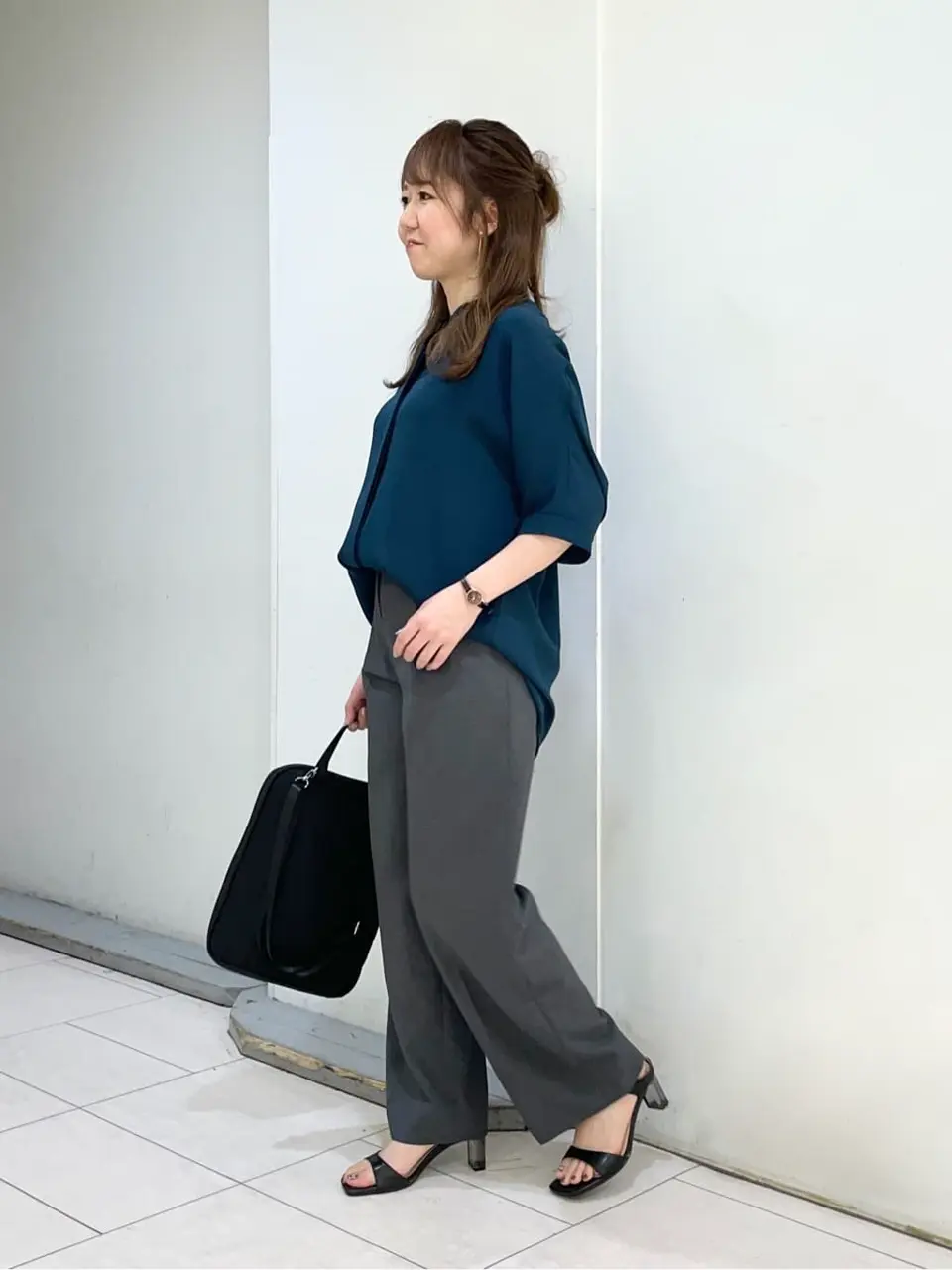 ICB スタッフ コーディネート画像