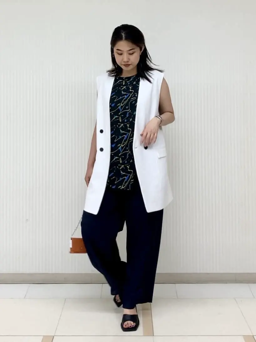 ICB スタッフ コーディネート画像