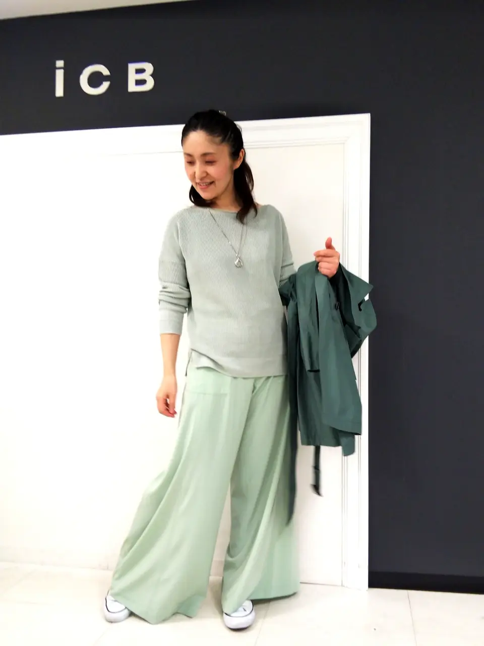 ICB 濱井 コーディネート画像