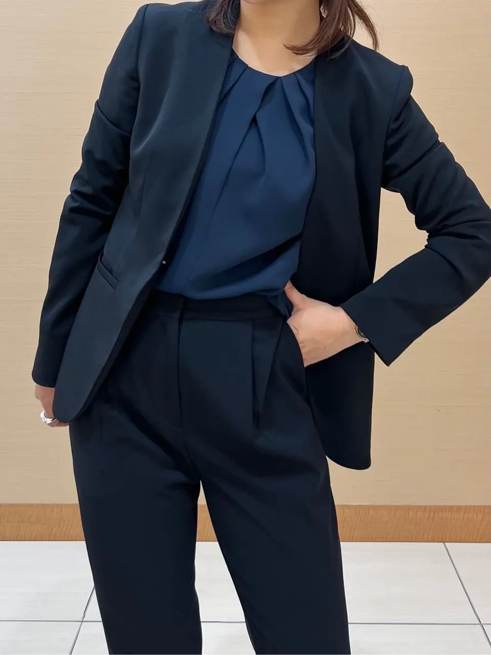 ICB ASUMI コーディネート画像