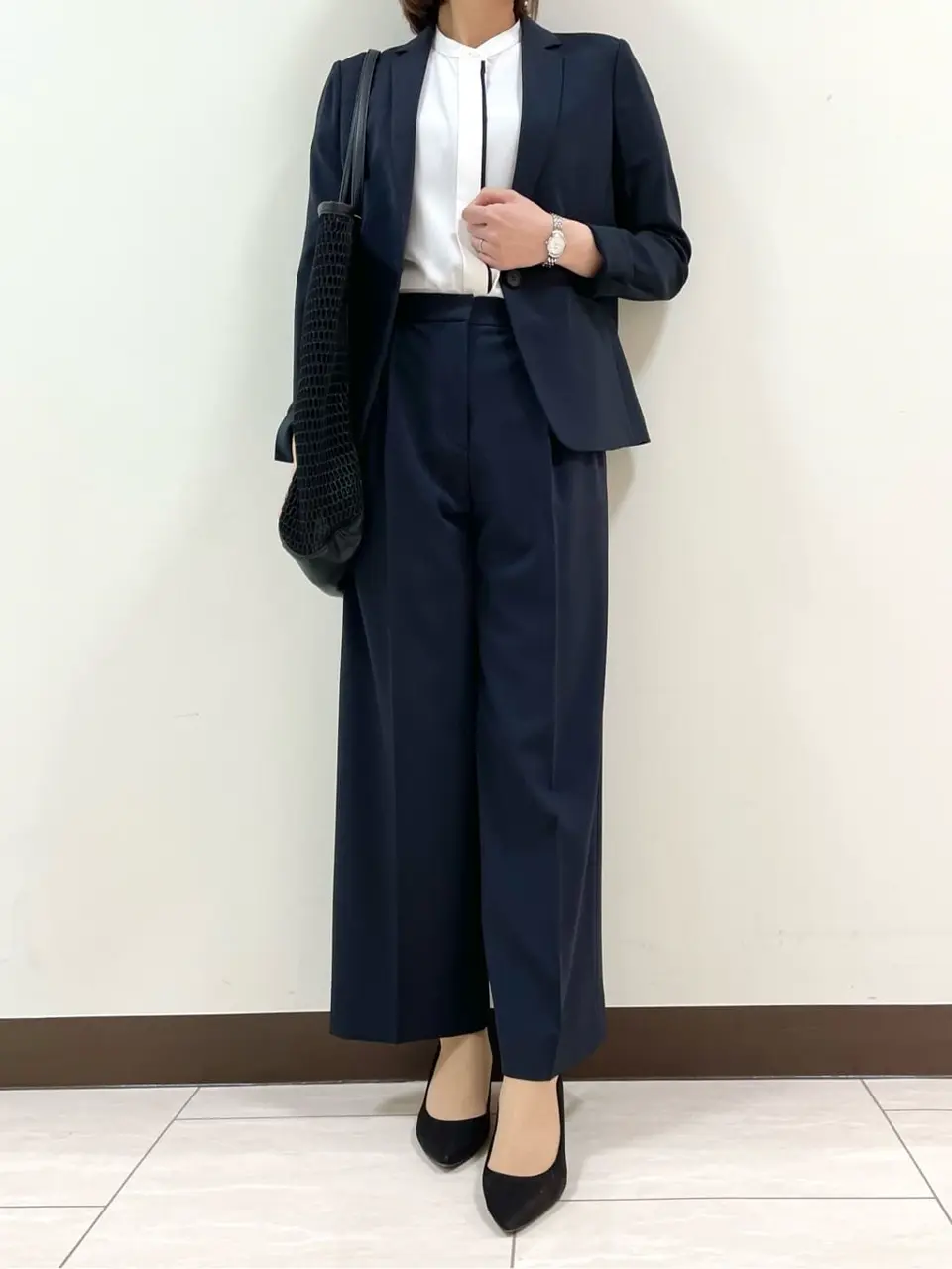 ICB スタッフ コーディネート画像