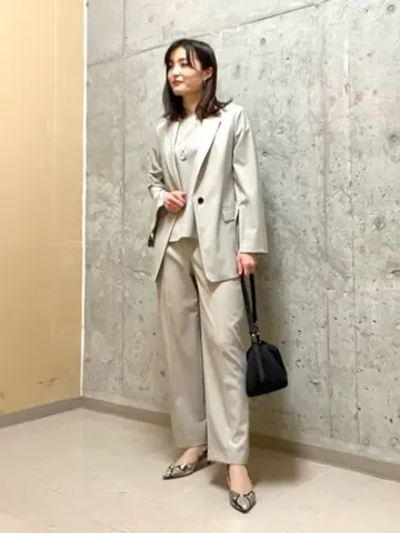 ICB 井阪 コーディネート画像