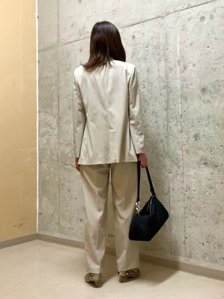 ICB 井阪 コーディネート画像