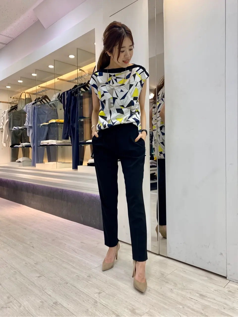  スタッフ コーディネート画像