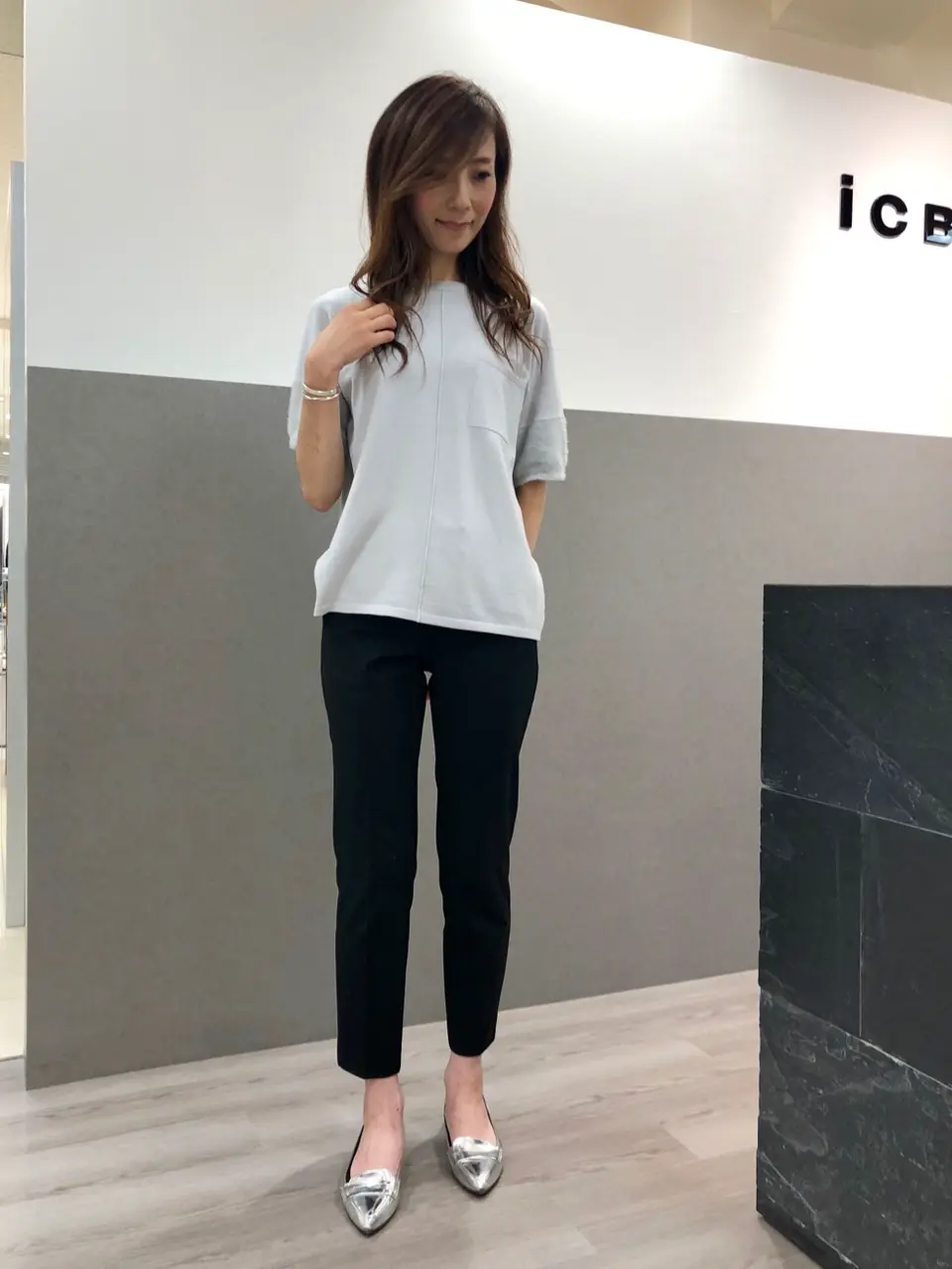  Ashu コーディネート画像