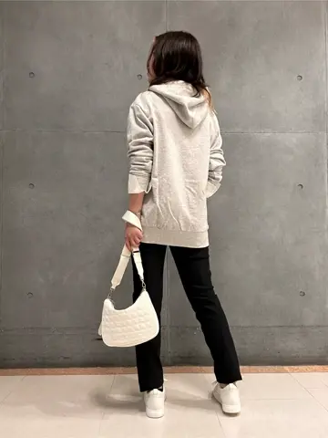 ICB 金井 コーディネート画像