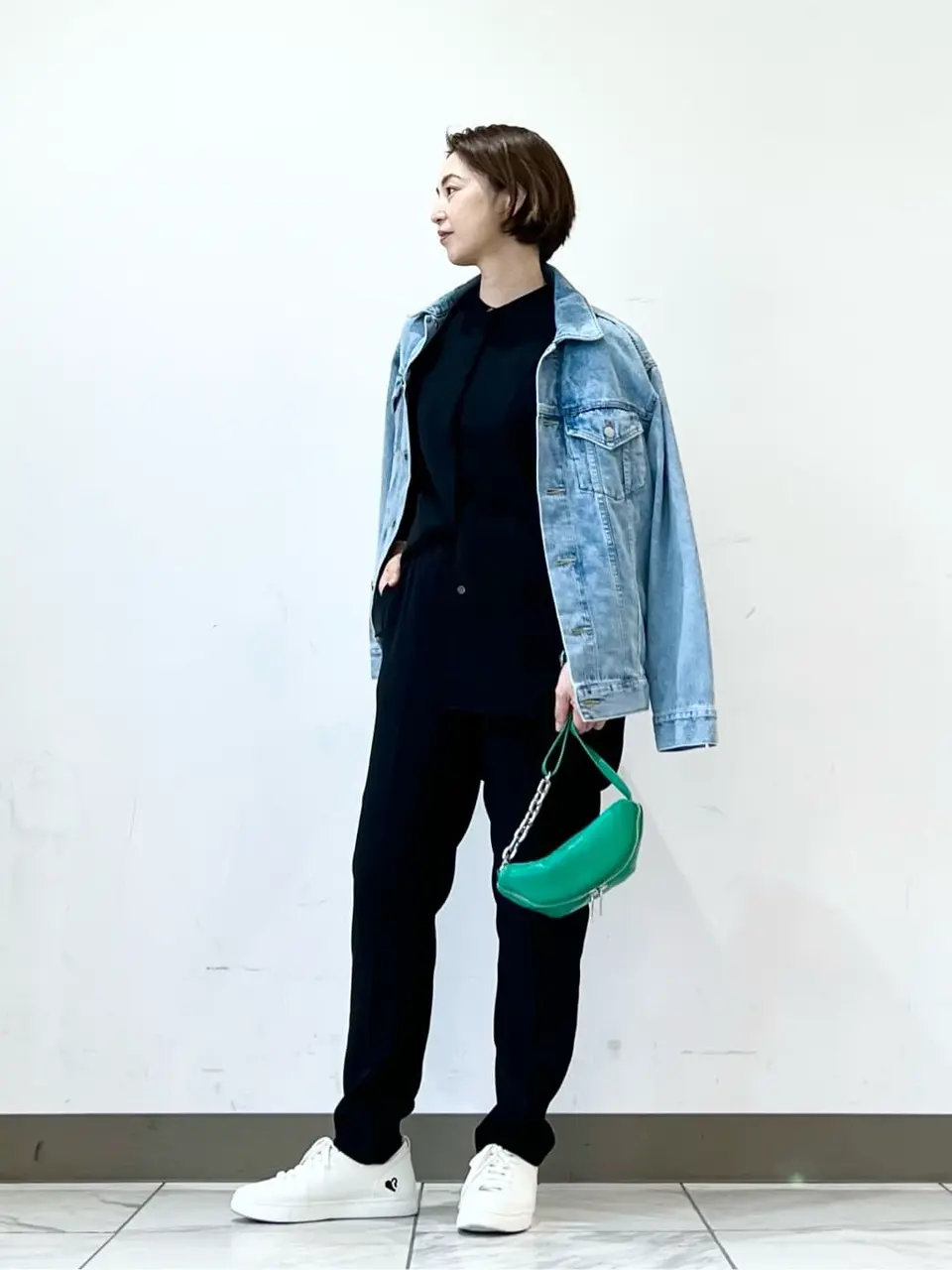  スタッフ コーディネート画像