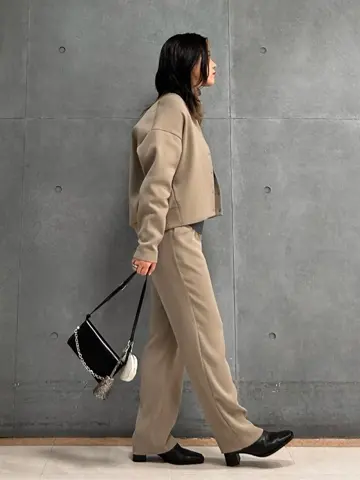 ICB 金井 コーディネート画像