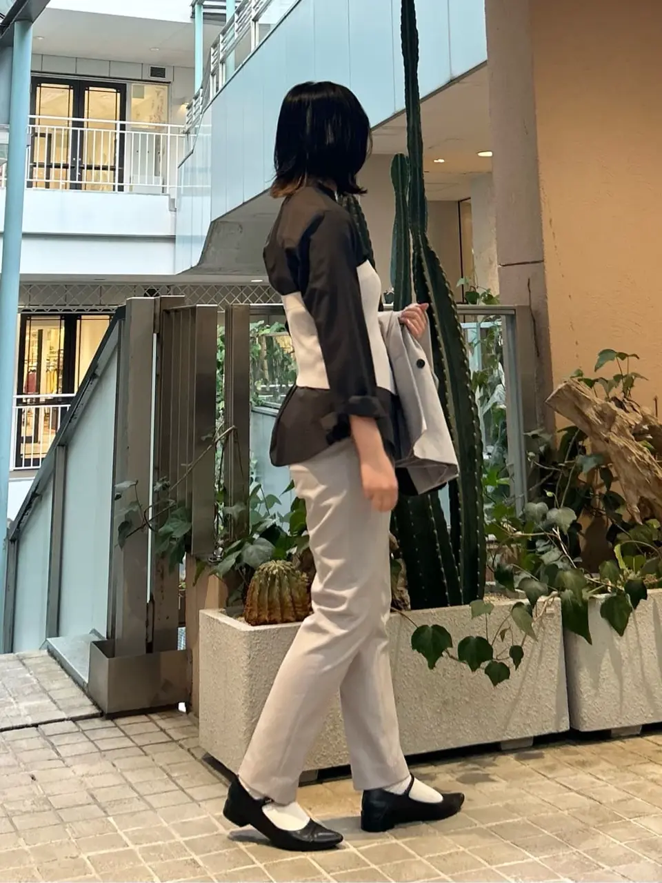 ICB 金井 コーディネート画像