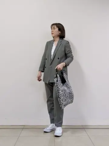 ICB 伊藤 コーディネート画像