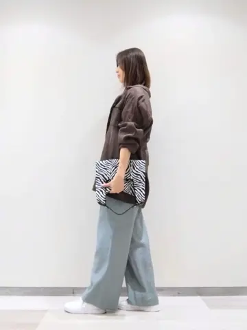 ICB 飯室 コーディネート画像