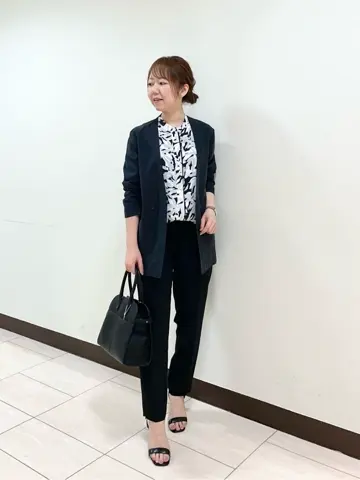 ICB スタッフ コーディネート画像