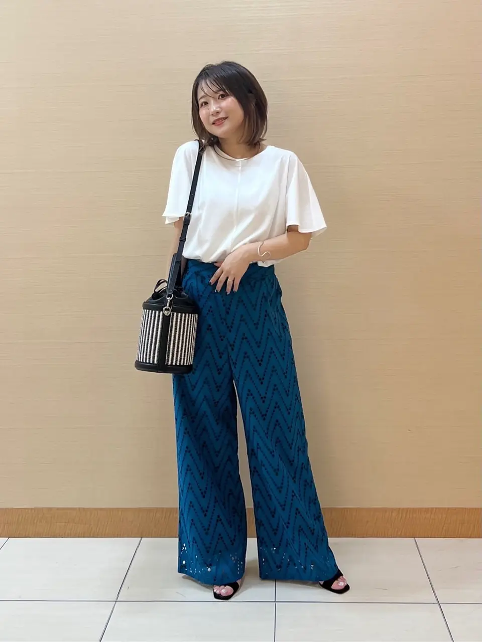  ASUMI コーディネート画像