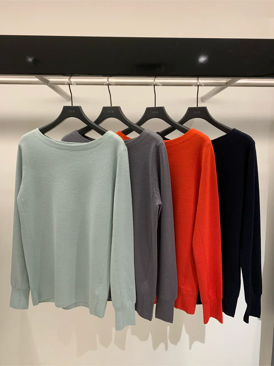 ICB スタッフ コーディネート画像