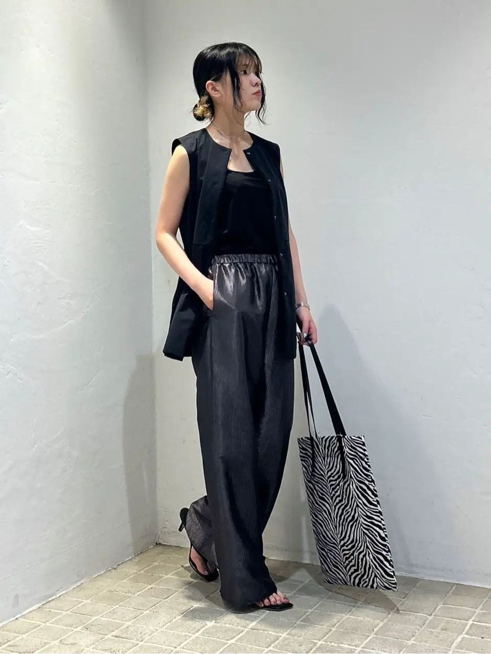 ICB 金井 コーディネート画像