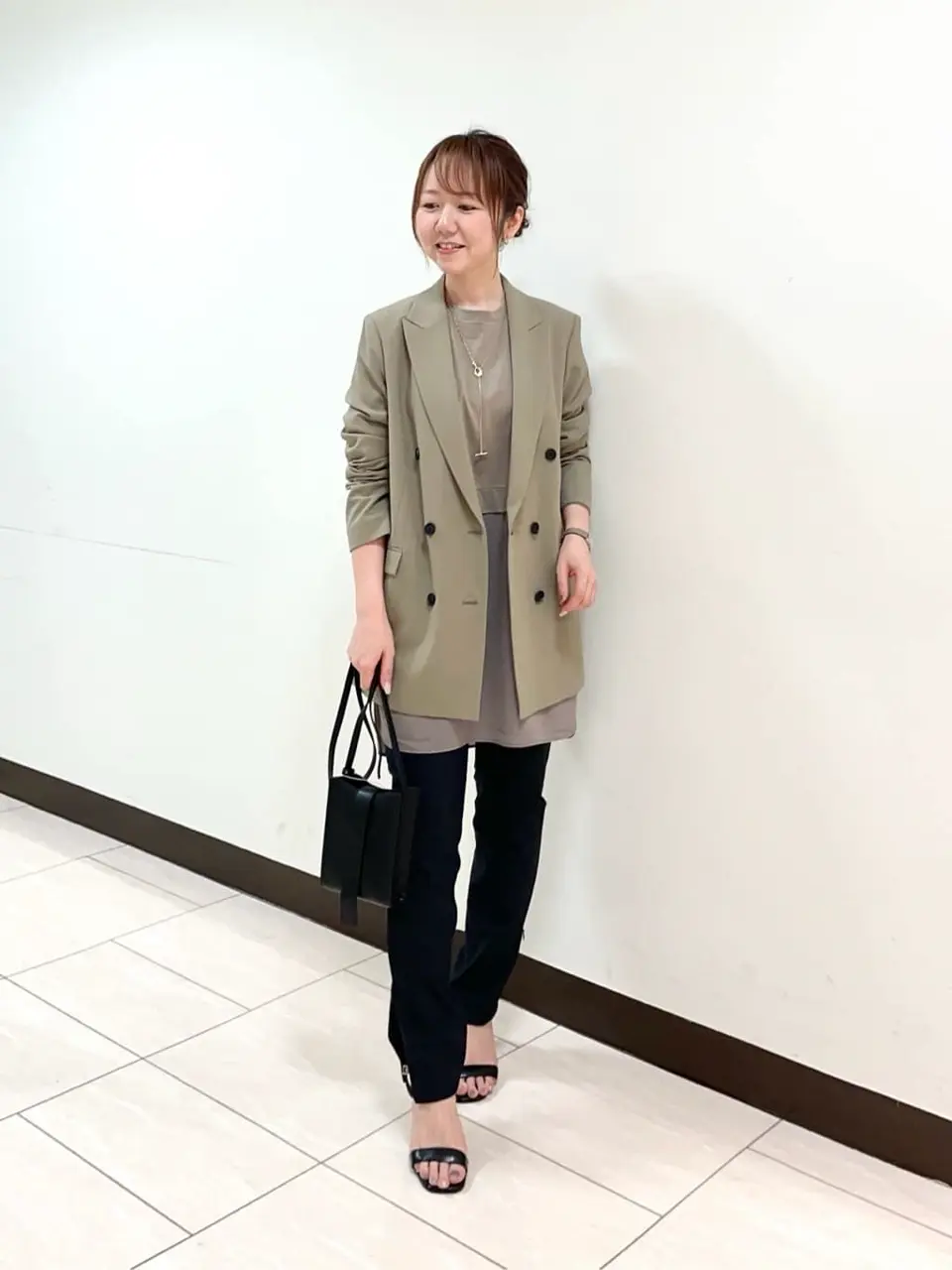 ICB スタッフ コーディネート画像