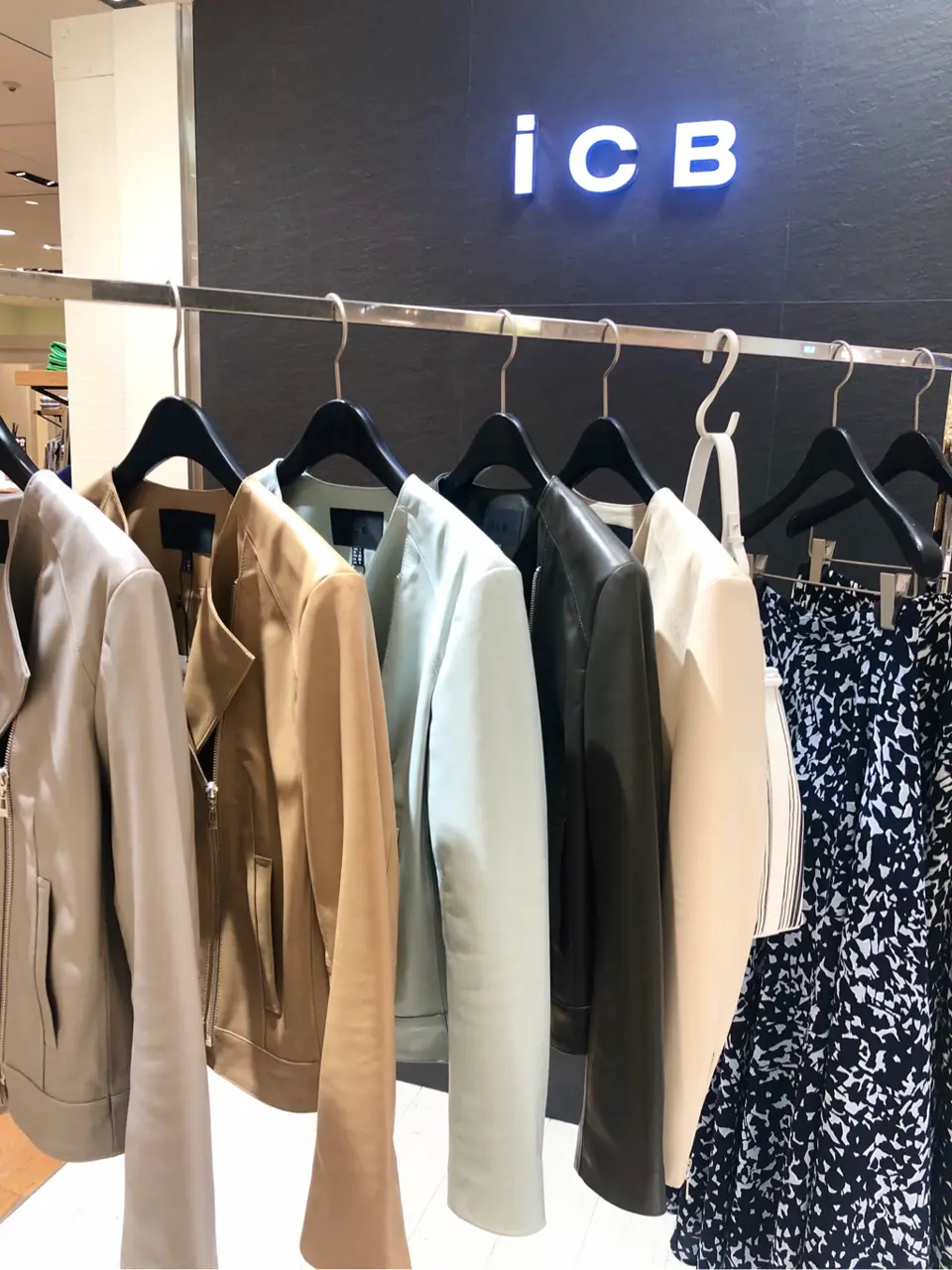 ICB 村上 コーディネート画像