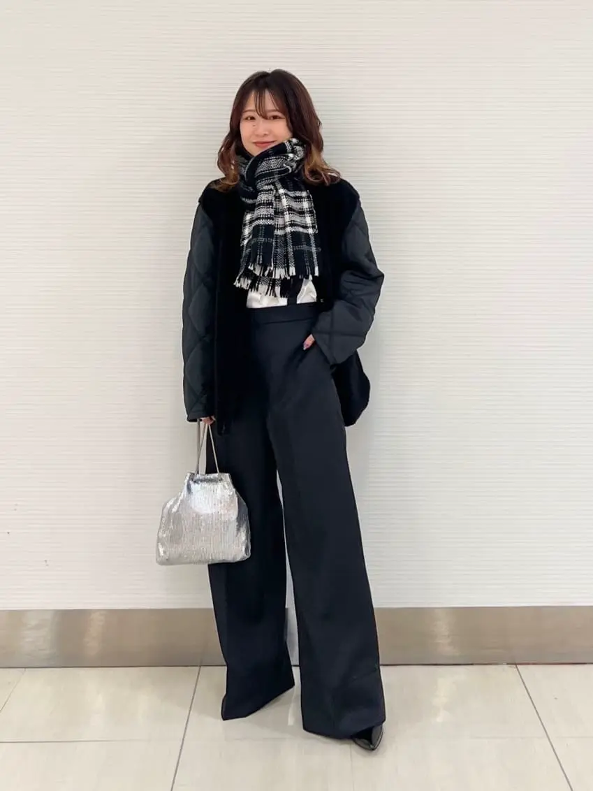 ICB ASUMI コーディネート画像