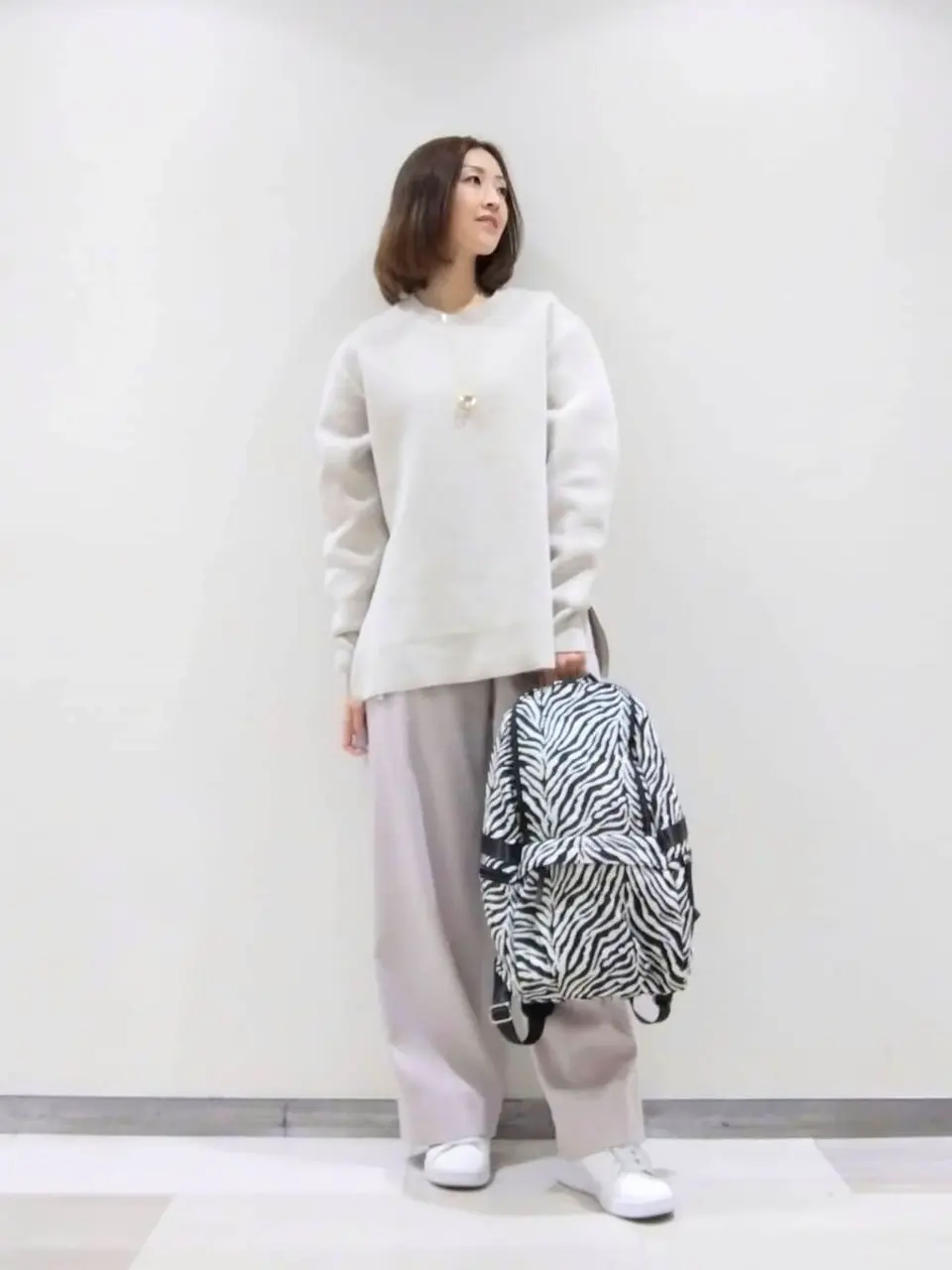  飯室 コーディネート画像