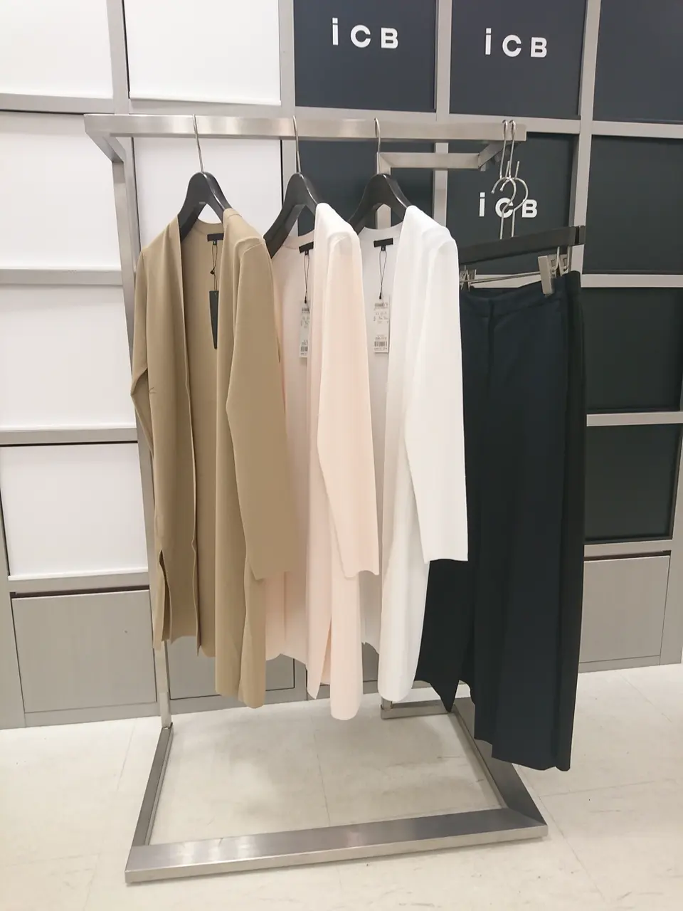 ICB スタッフ コーディネート画像