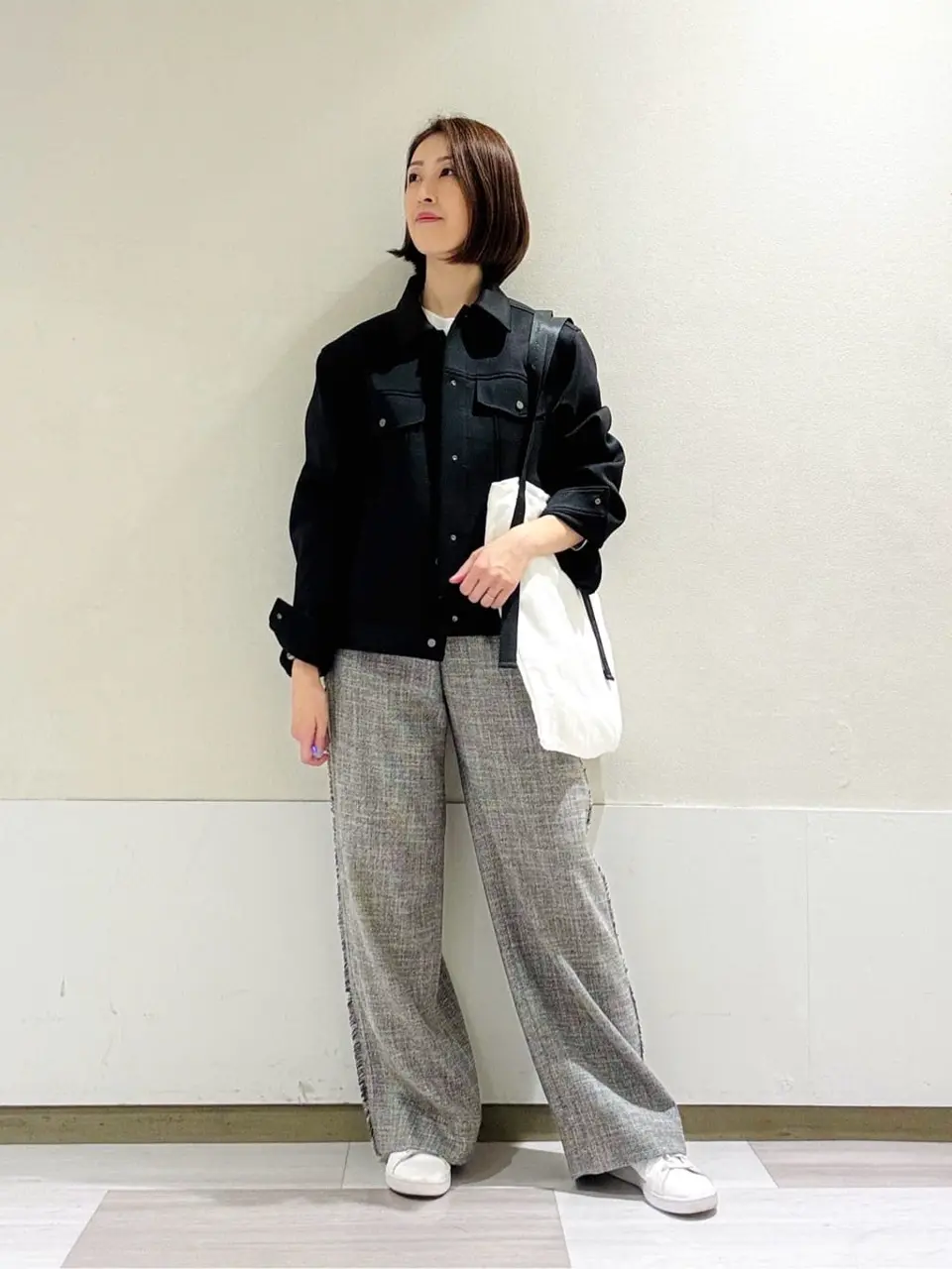  飯室 コーディネート画像