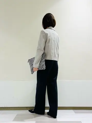 ICB 飯室 コーディネート画像