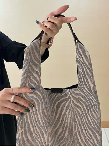 ICB ASUMI コーディネート画像