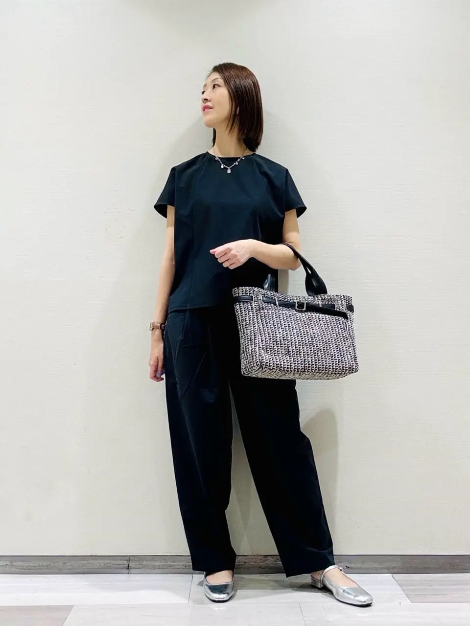  飯室 コーディネート画像