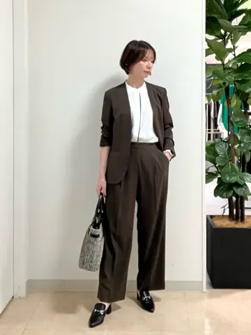 ICB スタッフ コーディネート画像