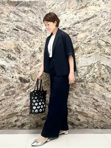 ICB スタッフ コーディネート画像