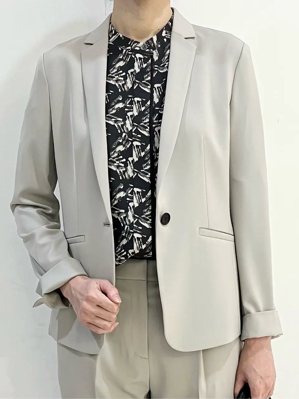 ICB スタッフ コーディネート画像