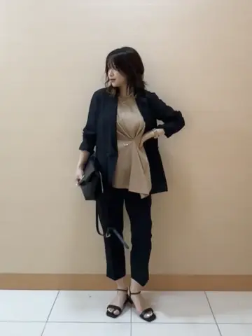 ICB ASUMI コーディネート画像