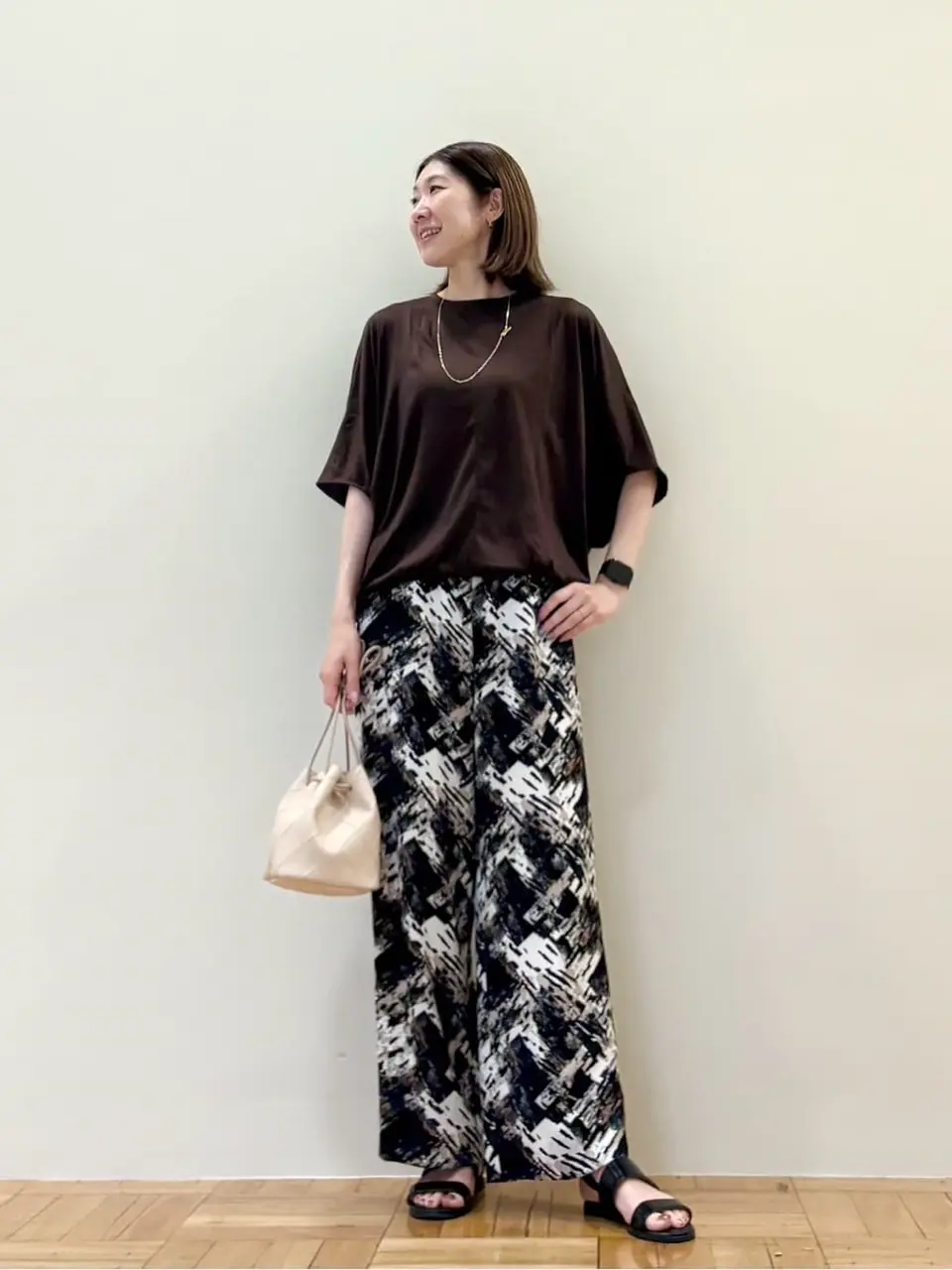 ICB スタッフ コーディネート画像