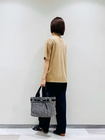 ICB 飯室 コーディネート画像