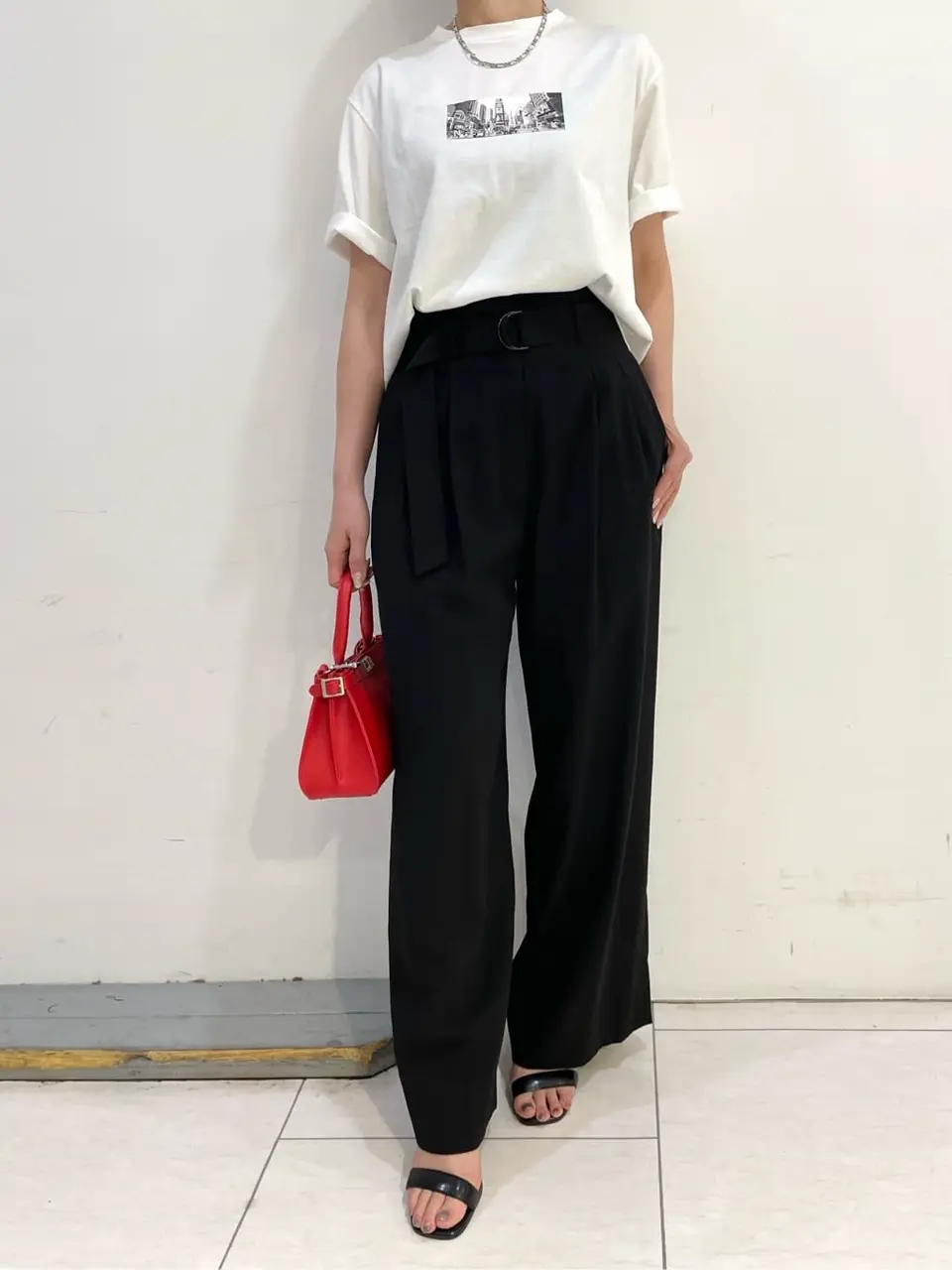 ICB スタッフ コーディネート画像