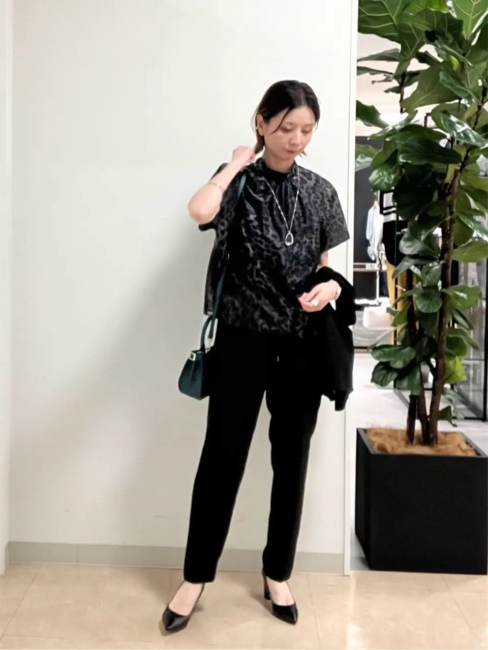 ICB スタッフ コーディネート画像