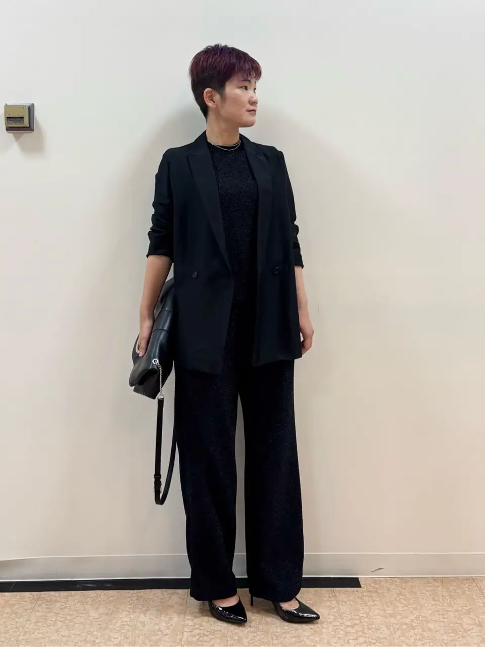  新里 コーディネート画像