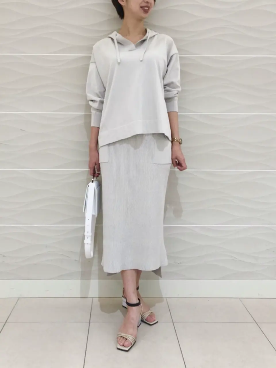  村上 コーディネート画像