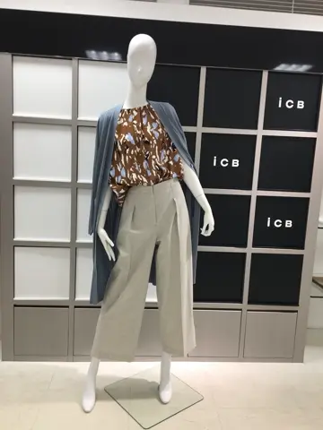 ICB スタッフ コーディネート画像