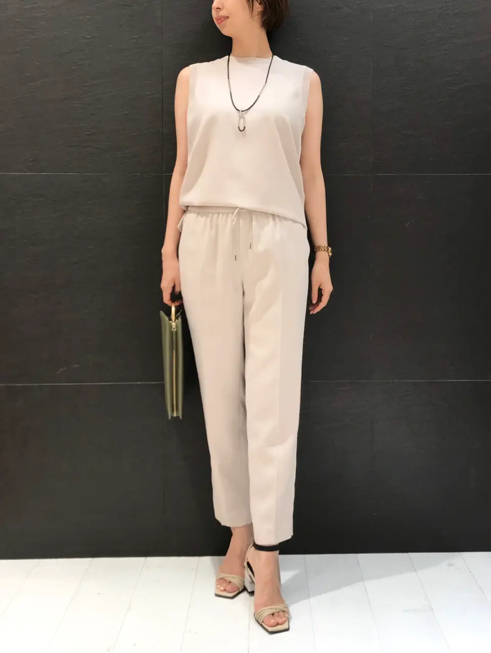  村上 コーディネート画像