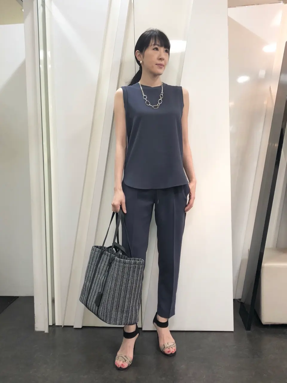  スタッフ コーディネート画像