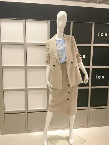 ICB スタッフ コーディネート画像