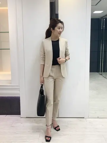 ICB スタッフ コーディネート画像