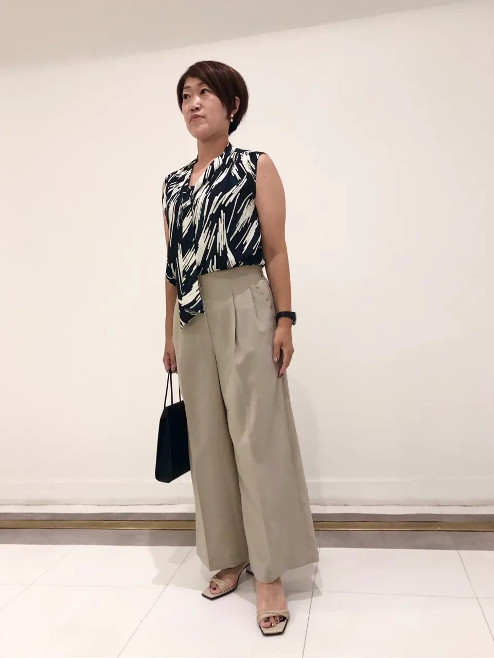  スタッフ コーディネート画像