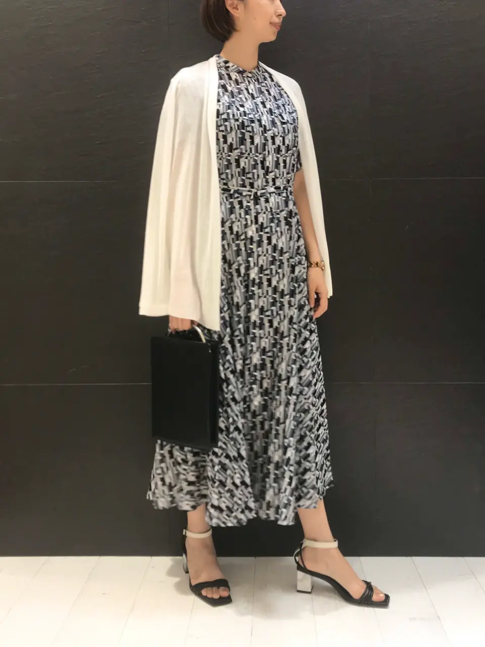  村上 コーディネート画像