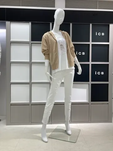 ICB スタッフ コーディネート画像