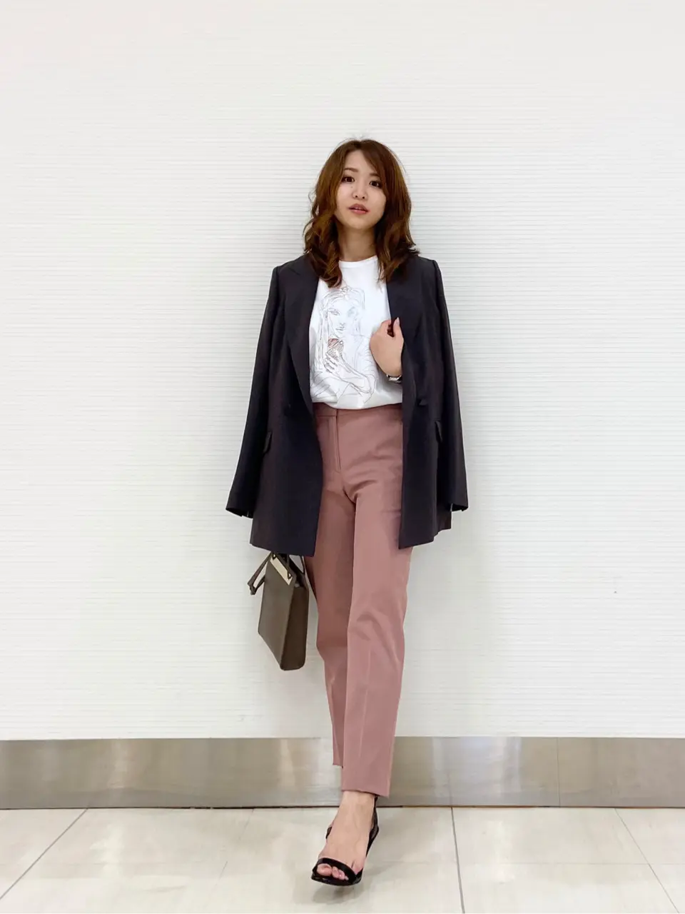  ASUMI コーディネート画像