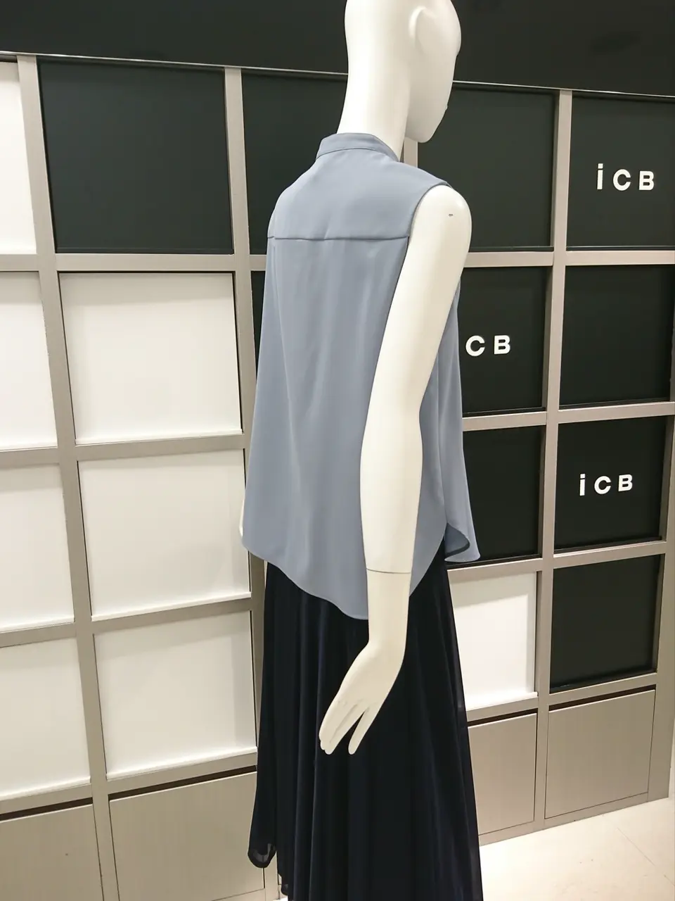 ICB スタッフ コーディネート画像