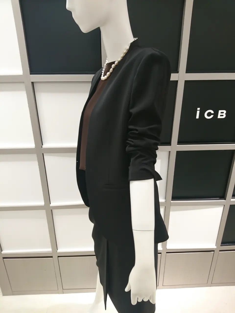 ICB スタッフ コーディネート画像