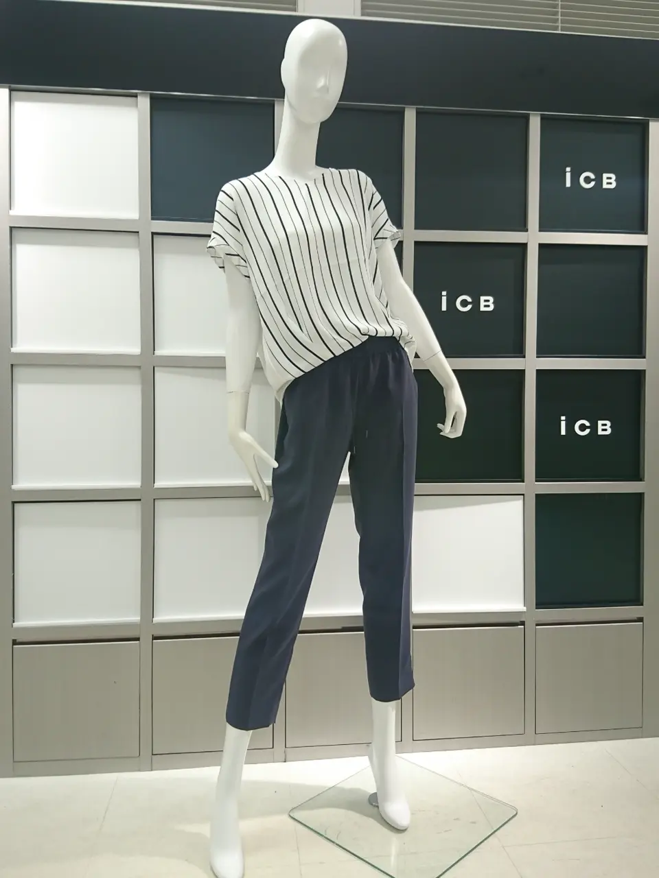 ICB スタッフ コーディネート画像